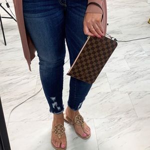 Louis Vuitton Never Full Pouch